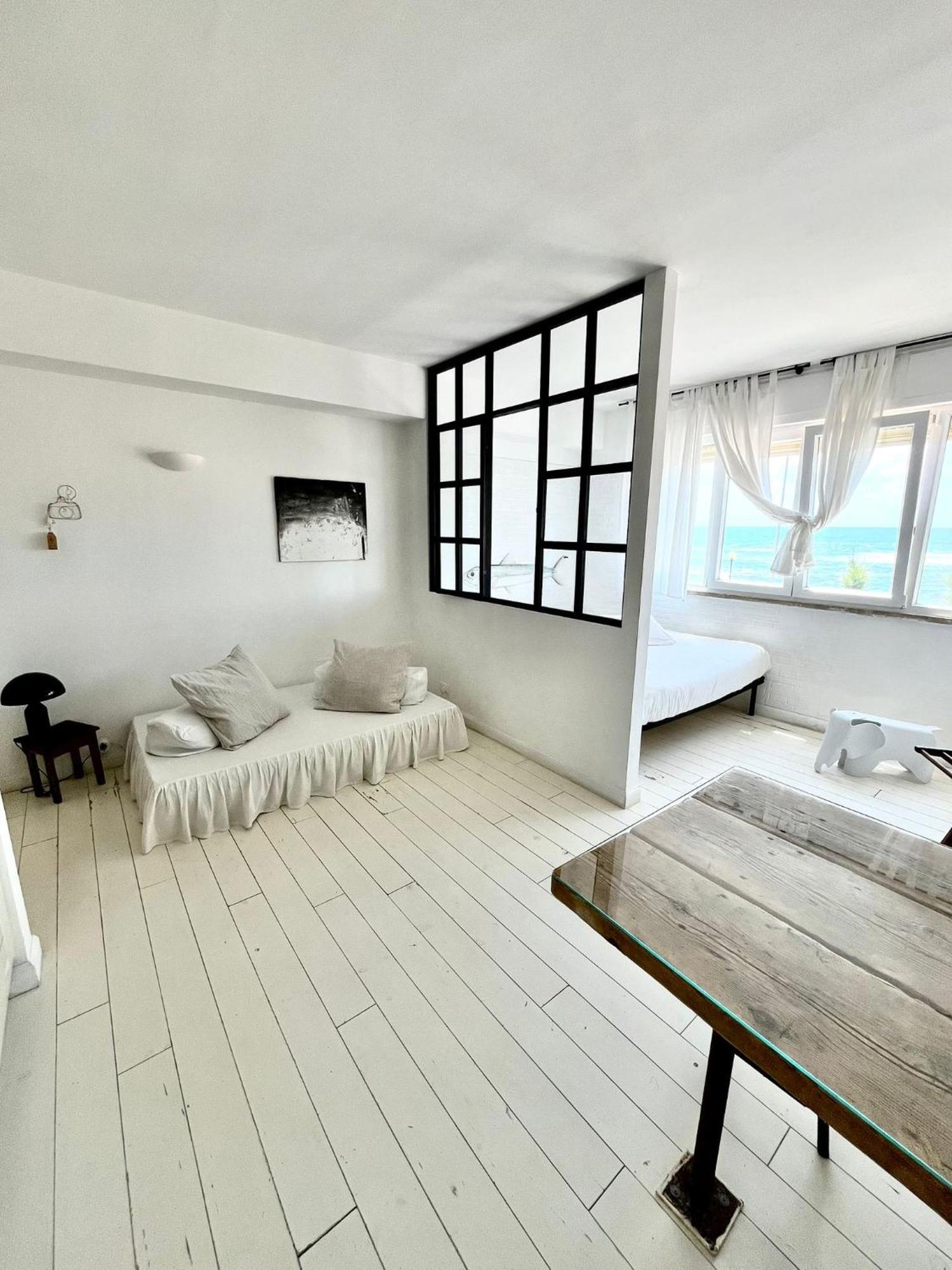 리보르노 Sunset Loft 아파트 객실 사진