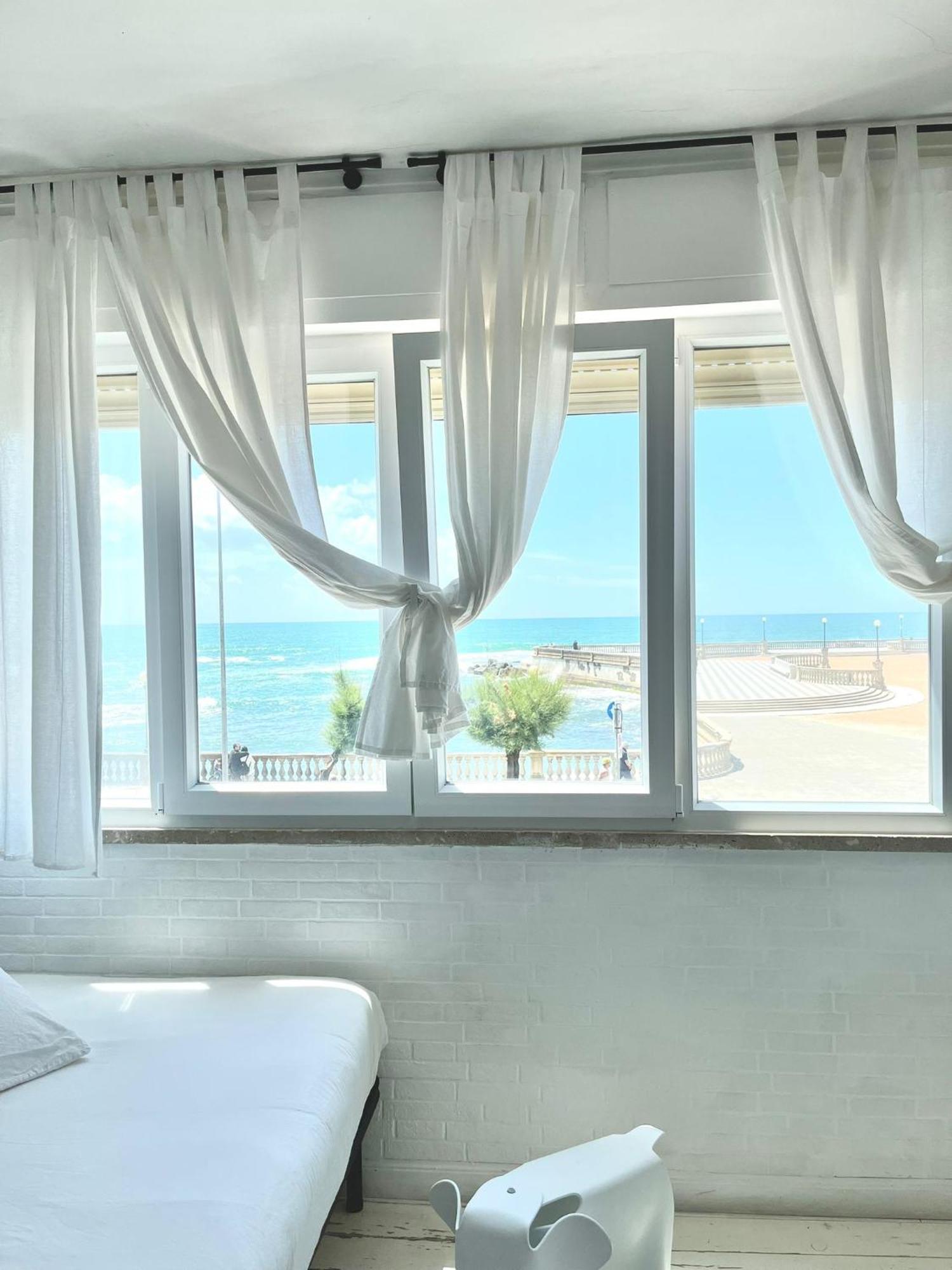 리보르노 Sunset Loft 아파트 객실 사진